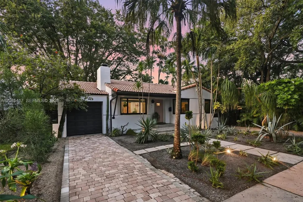 151 NE 88th St El Portal, FL 33138