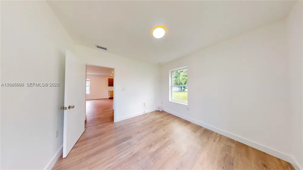 511 SE 2nd Street Hialeah, FL 33010