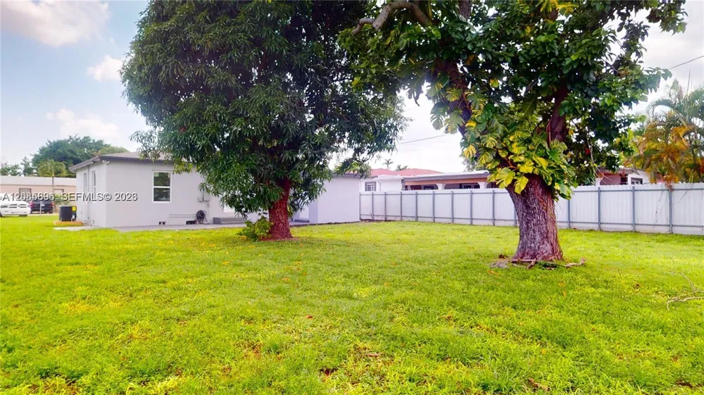 511 SE 2nd Street Hialeah, FL 33010