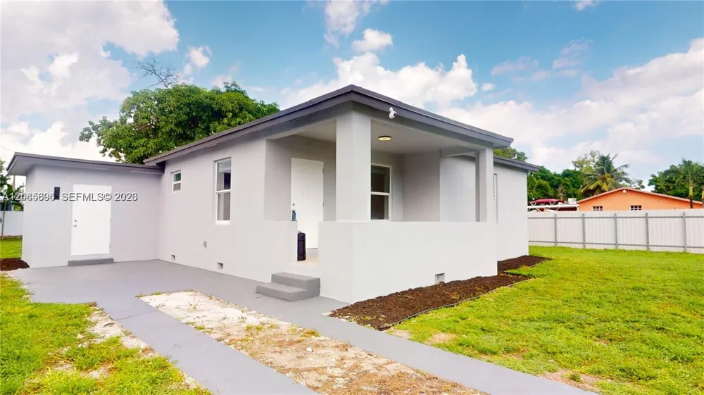 511 SE 2nd Street Hialeah, FL 33010