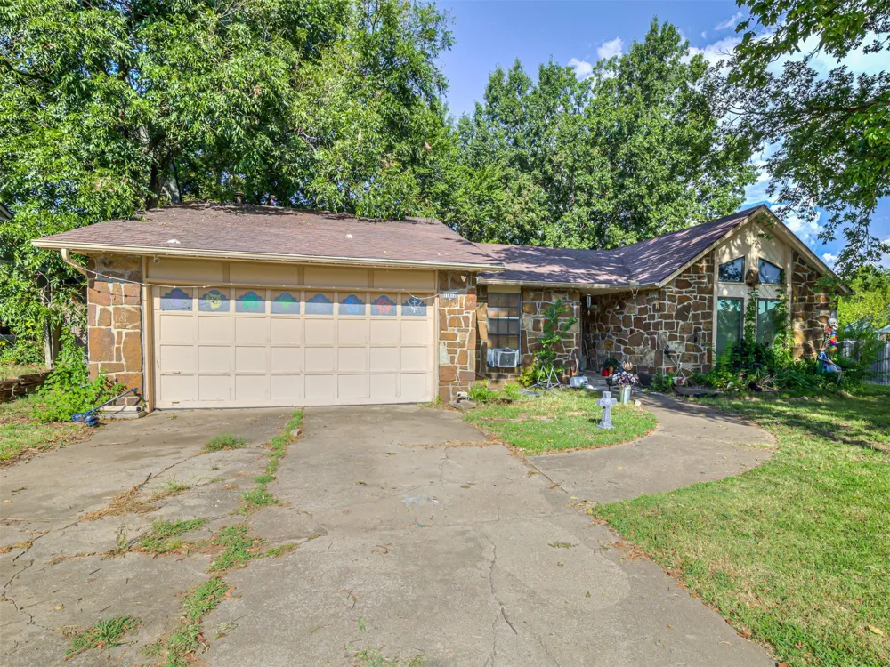 11412 S Douglas Avenue Jenks, OK 74037