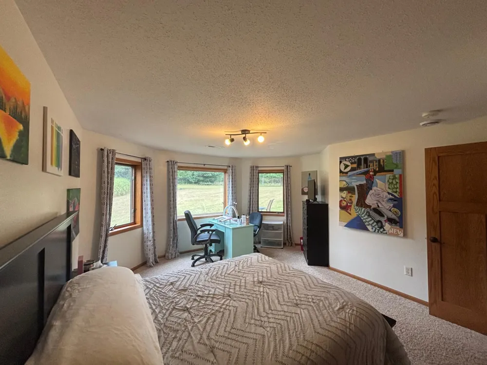 855 Bauer Avenue Eau Claire, WI 54703
