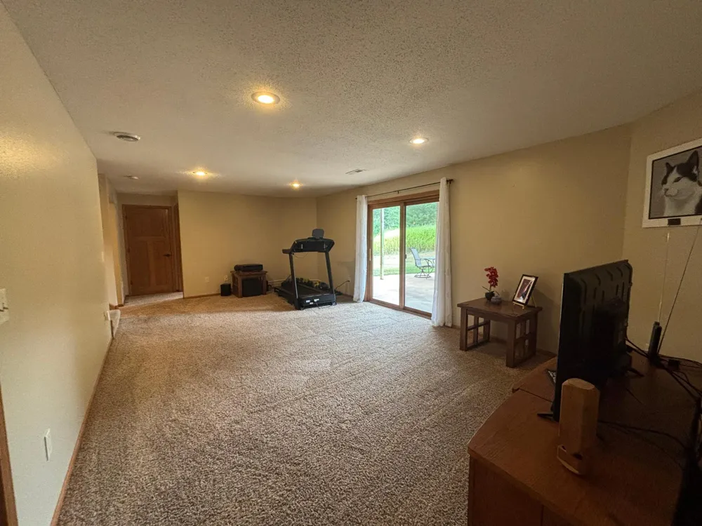 855 Bauer Avenue Eau Claire, WI 54703