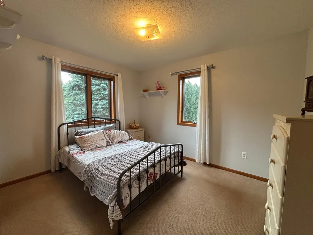 855 Bauer Avenue Eau Claire, WI 54703