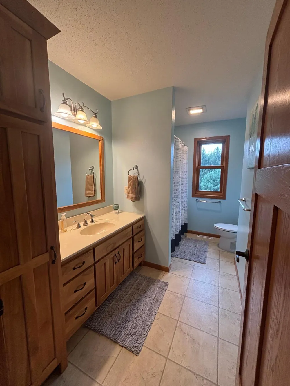 855 Bauer Avenue Eau Claire, WI 54703