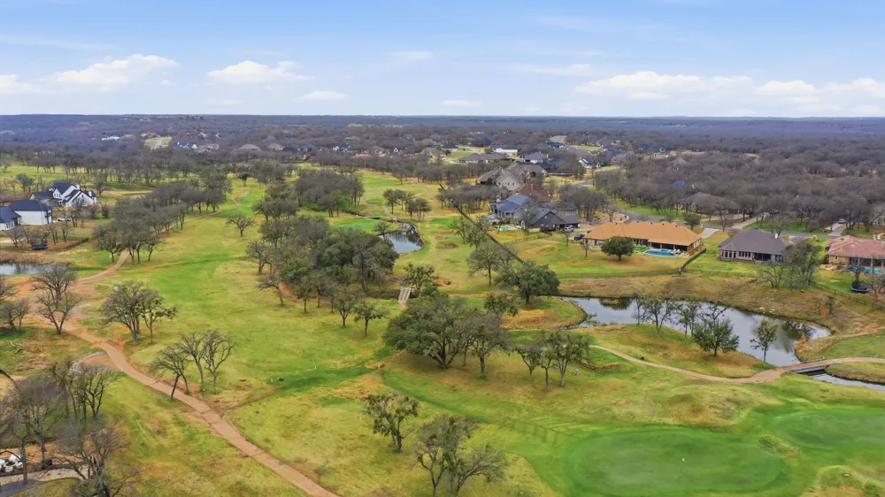 101 Lakeside Drive Lipan, TX 76462