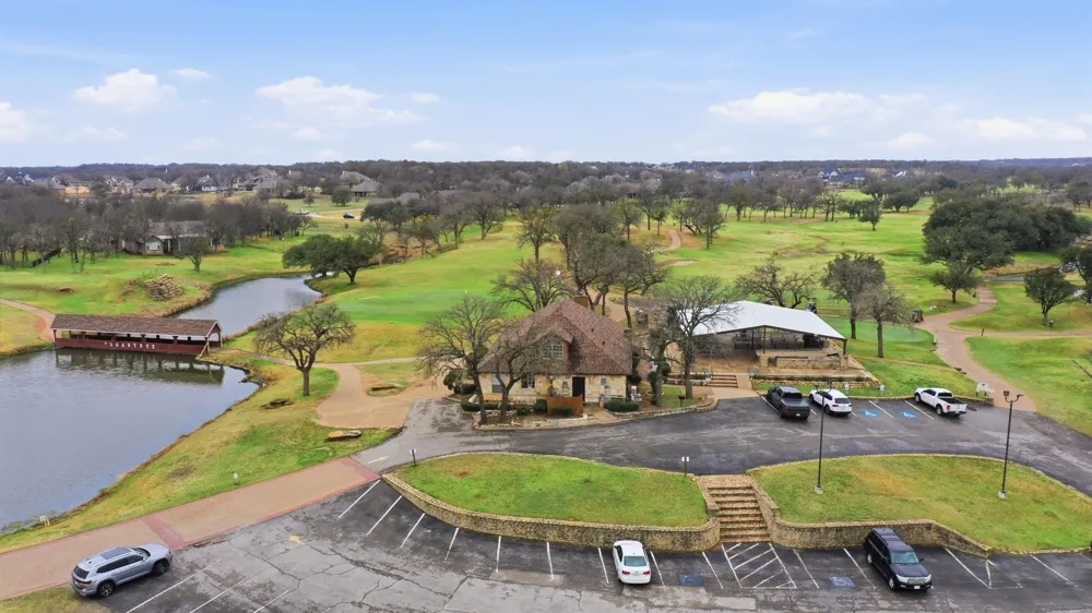 101 Lakeside Drive Lipan, TX 76462