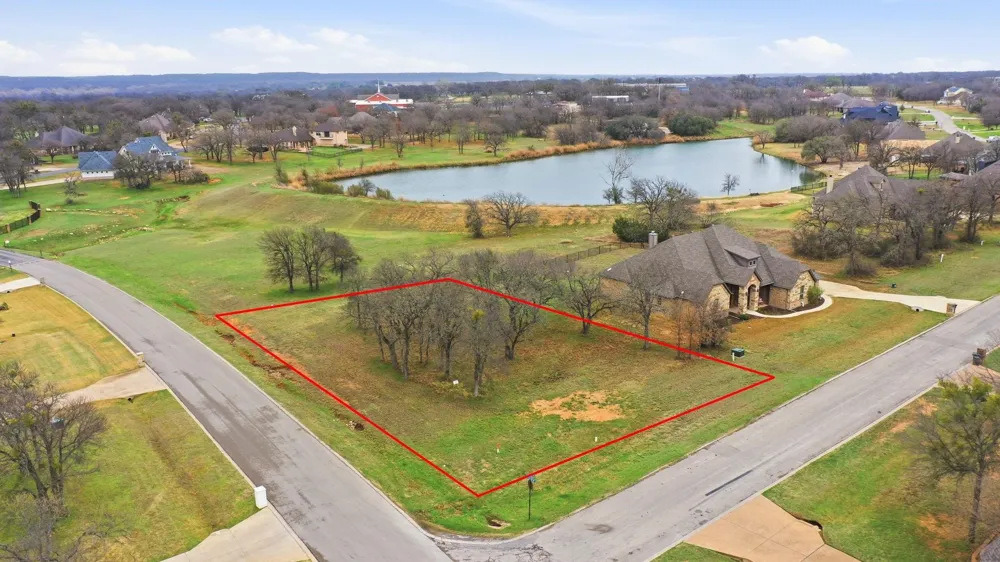 101 Lakeside Drive Lipan, TX 76462
