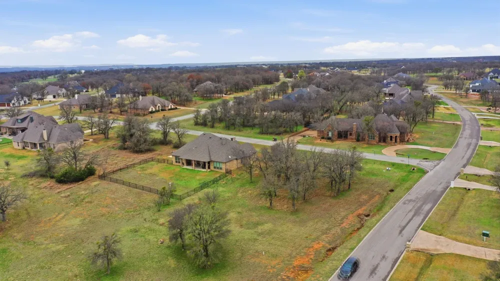101 Lakeside Drive Lipan, TX 76462