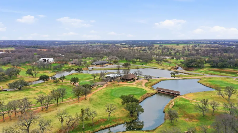 101 Lakeside Drive Lipan, TX 76462