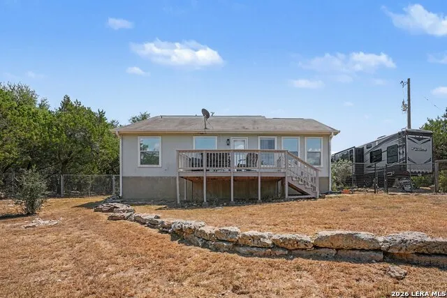 2092 STALLION SPRINGS DR Fischer, TX 78623