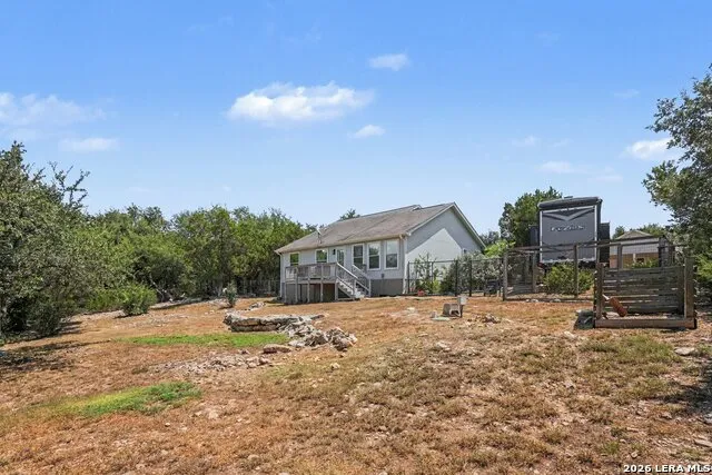 2092 STALLION SPRINGS DR Fischer, TX 78623