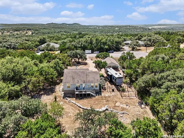 2092 STALLION SPRINGS DR Fischer, TX 78623