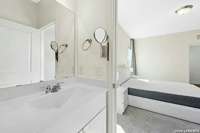 5330 Flying Hooves San Antonio, TX 78222