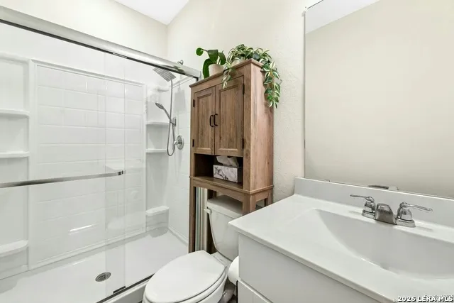 5330 Flying Hooves San Antonio, TX 78222