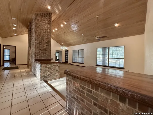 21210 Forest Waters Cir Garden Ridge, TX 78266