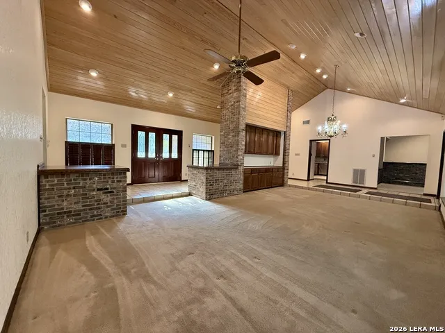21210 Forest Waters Cir Garden Ridge, TX 78266