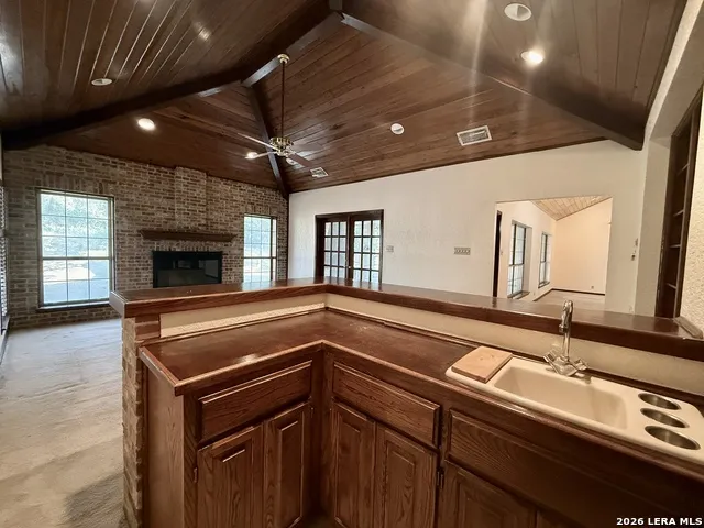 21210 Forest Waters Cir Garden Ridge, TX 78266