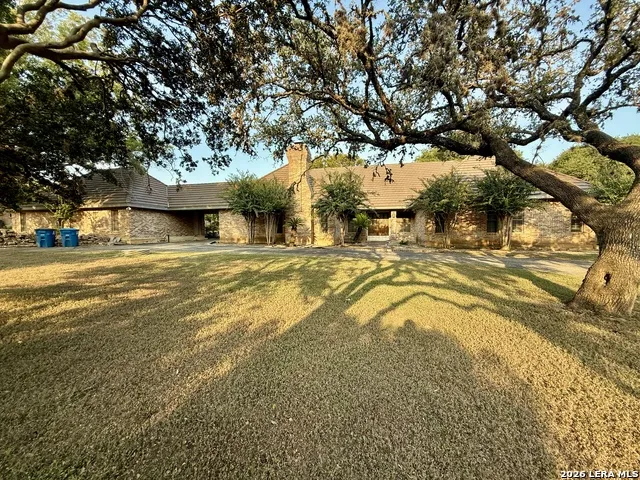 21210 Forest Waters Cir Garden Ridge, TX 78266