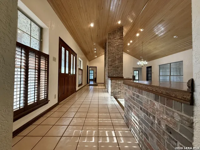 21210 Forest Waters Cir Garden Ridge, TX 78266