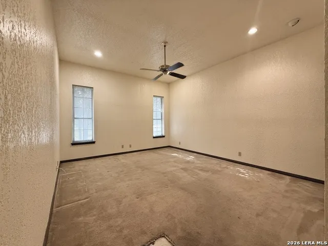 21210 Forest Waters Cir Garden Ridge, TX 78266