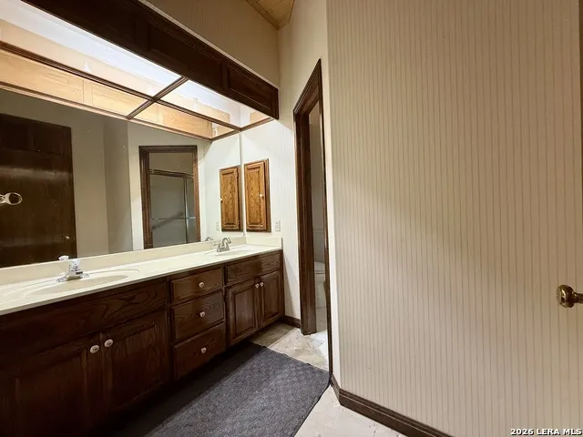 21210 Forest Waters Cir Garden Ridge, TX 78266