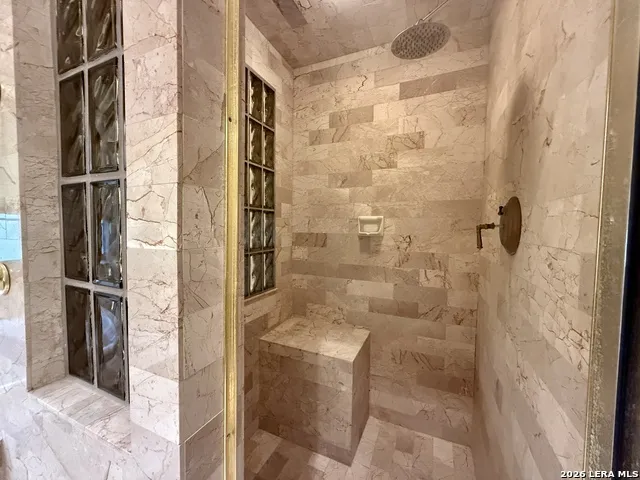 21210 Forest Waters Cir Garden Ridge, TX 78266