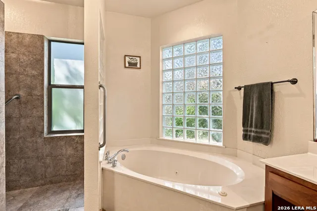 2 Trophy New Braunfels, TX 78132