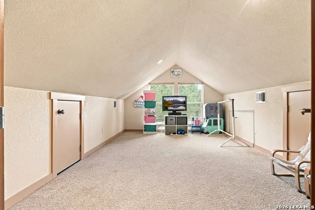 2 Trophy New Braunfels, TX 78132