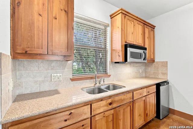 2 Trophy New Braunfels, TX 78132