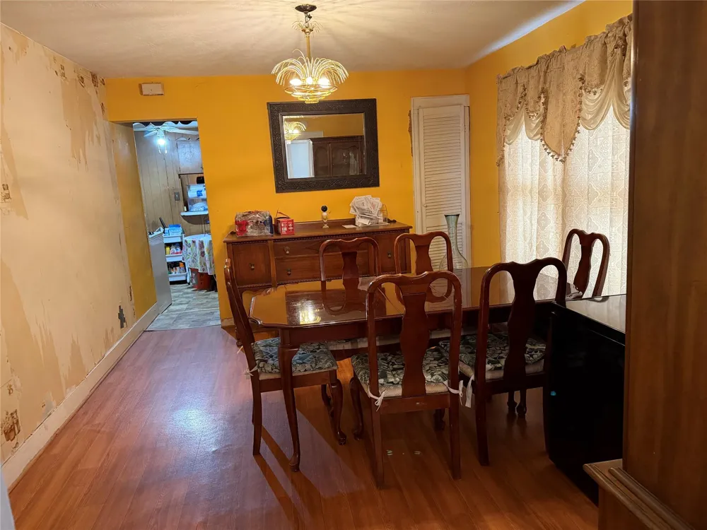 6211 Los Angeles Street Houston, TX 77026
