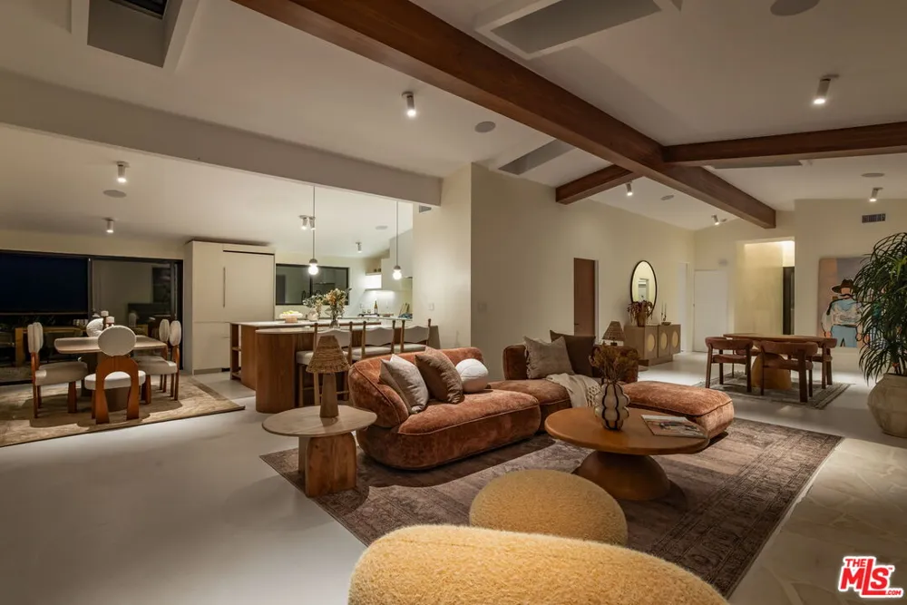 3748 Seahorn Drive Malibu, CA 90265