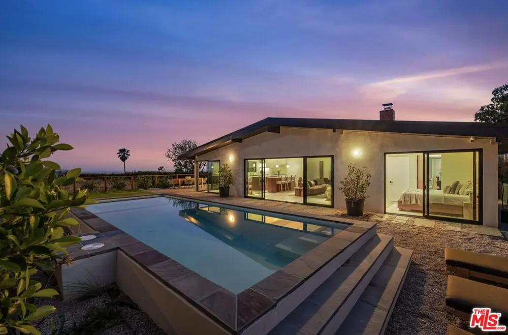 3748 Seahorn Drive Malibu, CA 90265