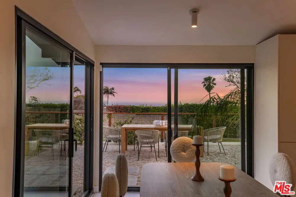 3748 Seahorn Drive Malibu, CA 90265