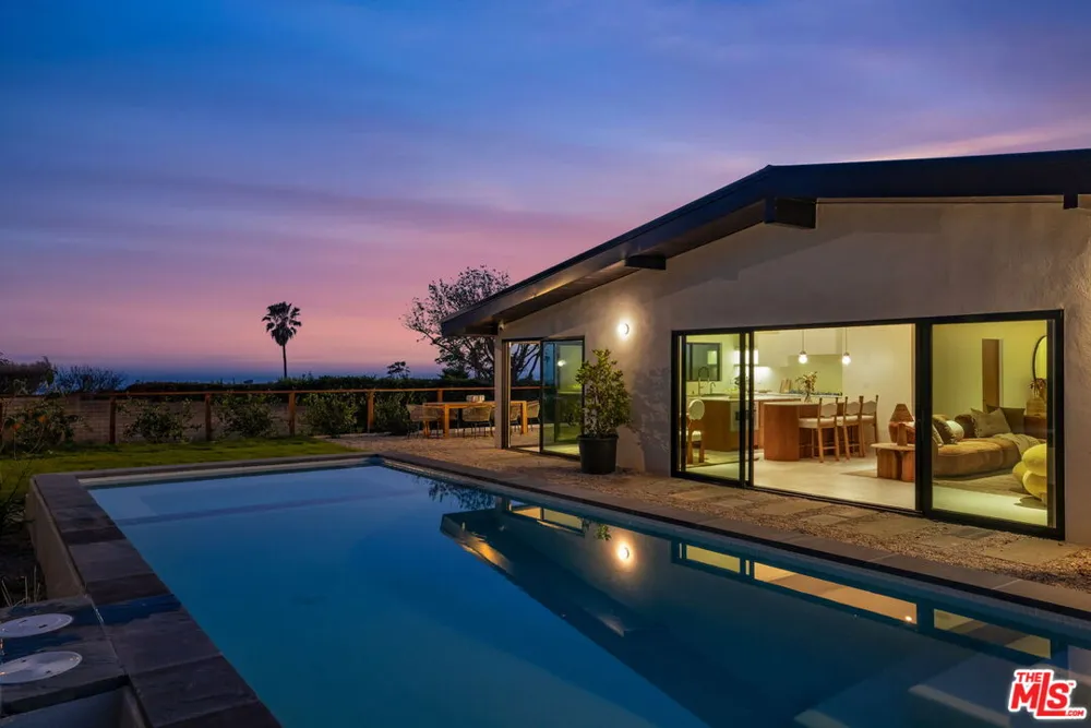 3748 Seahorn Drive Malibu, CA 90265