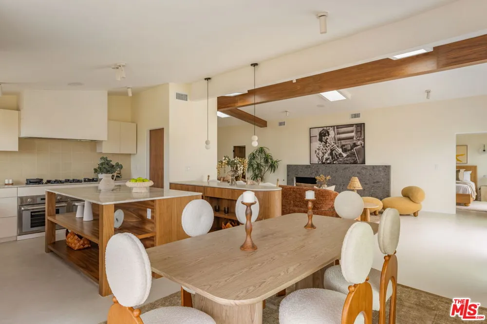 3748 Seahorn Drive Malibu, CA 90265