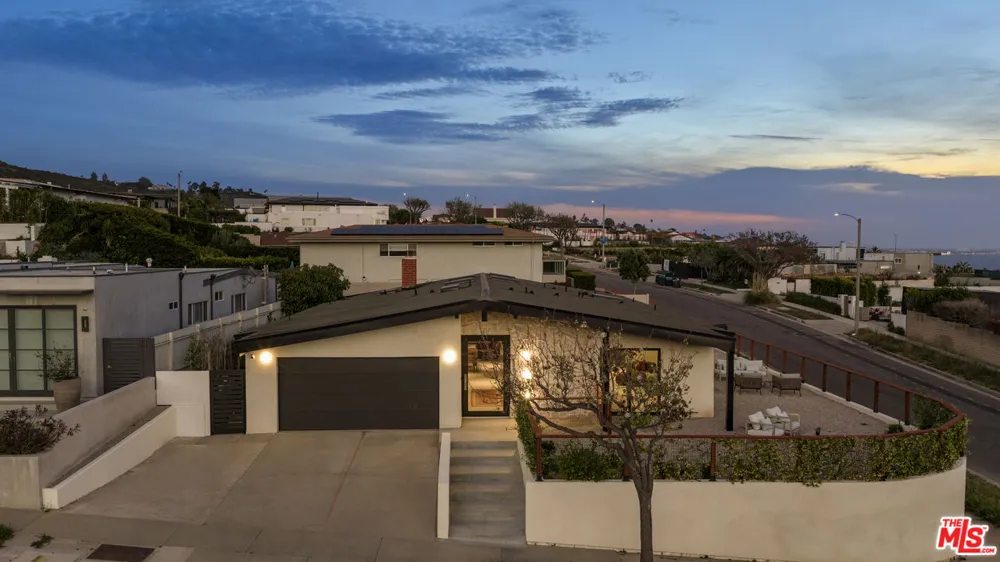 3748 Seahorn Drive Malibu, CA 90265