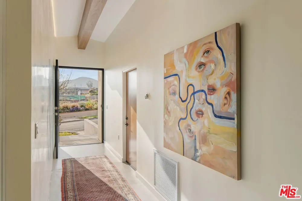3748 Seahorn Drive Malibu, CA 90265
