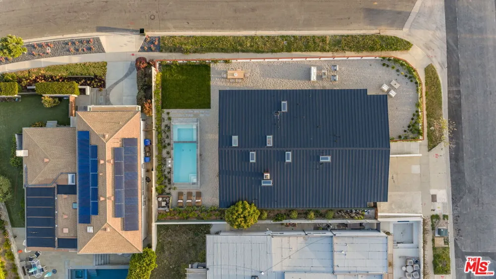 3748 Seahorn Drive Malibu, CA 90265