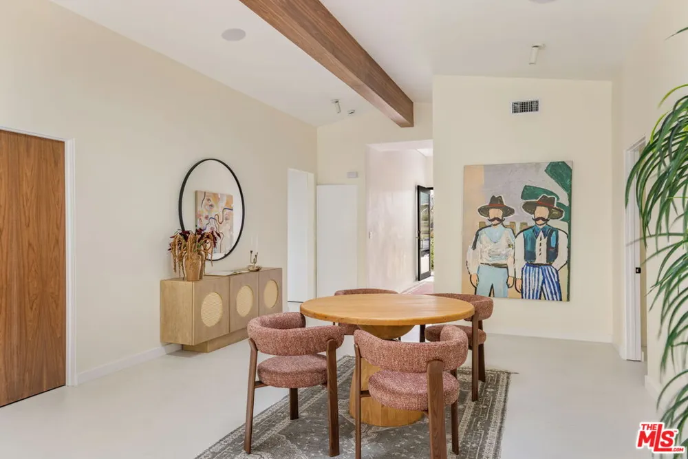 3748 Seahorn Drive Malibu, CA 90265