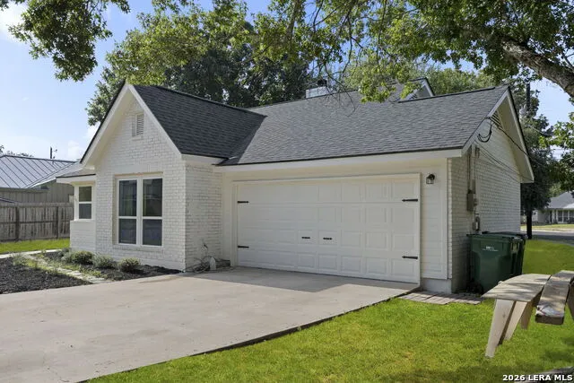 205 CIBOLO BASIN DR Boerne, TX 78006