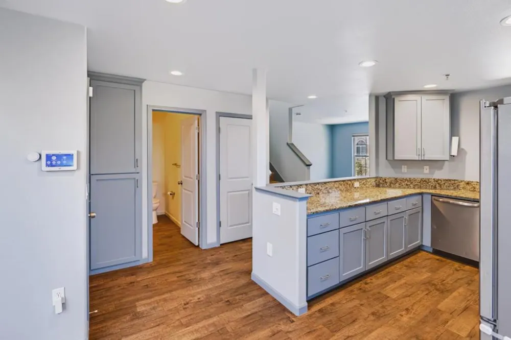 12805 Rogge Village Loop Salinas, CA 93906