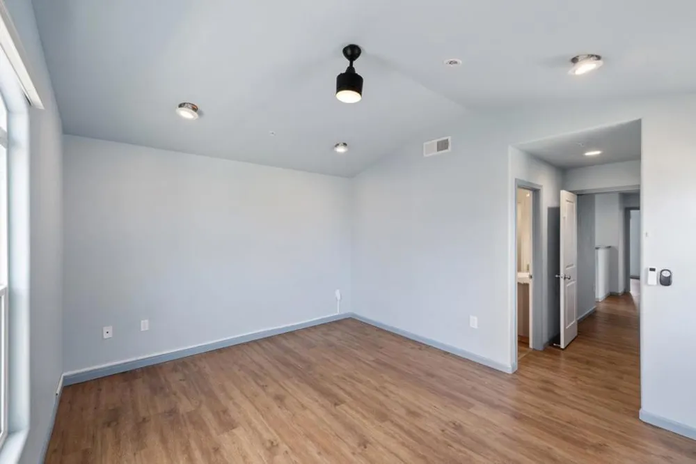 12805 Rogge Village Loop Salinas, CA 93906