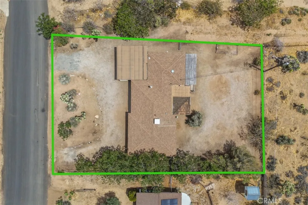 7983 Grand Yucca Valley, CA 92284