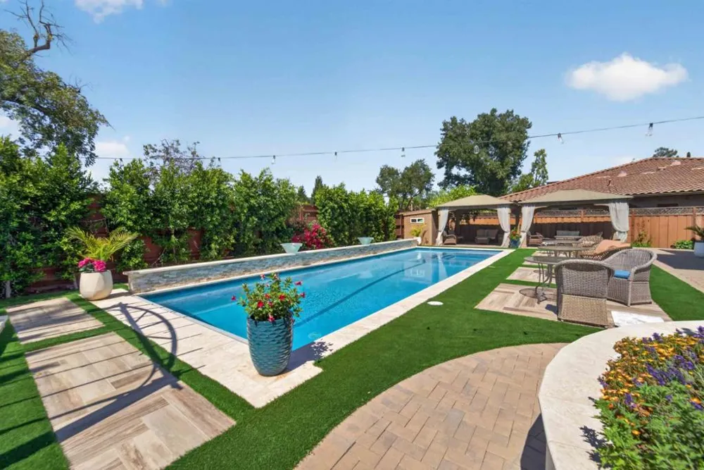 903 Dry Creek Road Campbell, CA 95008