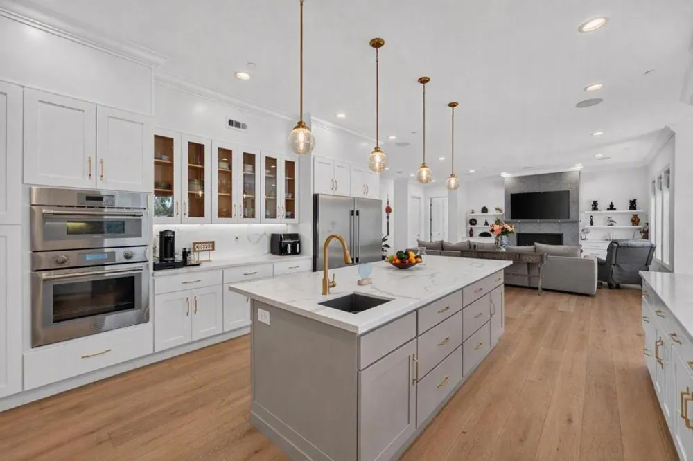 903 Dry Creek Road Campbell, CA 95008
