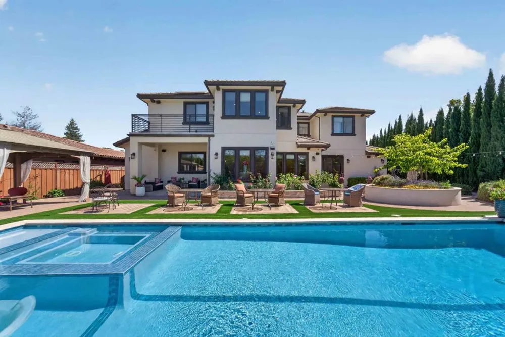 903 Dry Creek Road Campbell, CA 95008