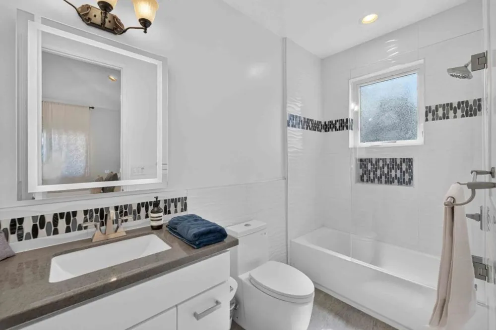 903 Dry Creek Road Campbell, CA 95008