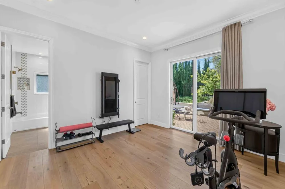 903 Dry Creek Road Campbell, CA 95008