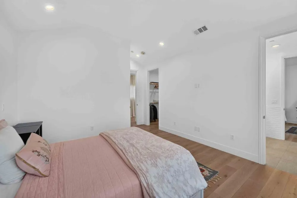903 Dry Creek Road Campbell, CA 95008